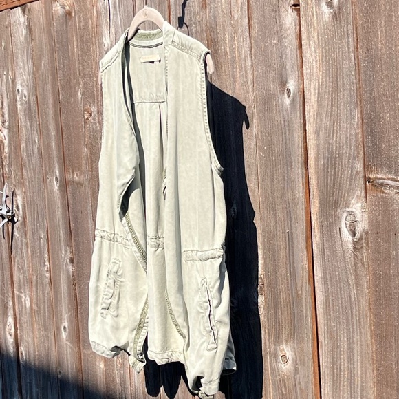 Max Jeans vest size medium - Picture 5 of 17